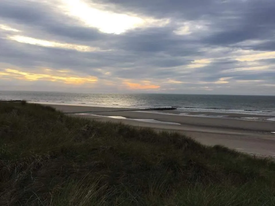 Casa vacanze Luxueuze Stacaravan 4Pers Met Terras En Tuintje Bredene Belgio
